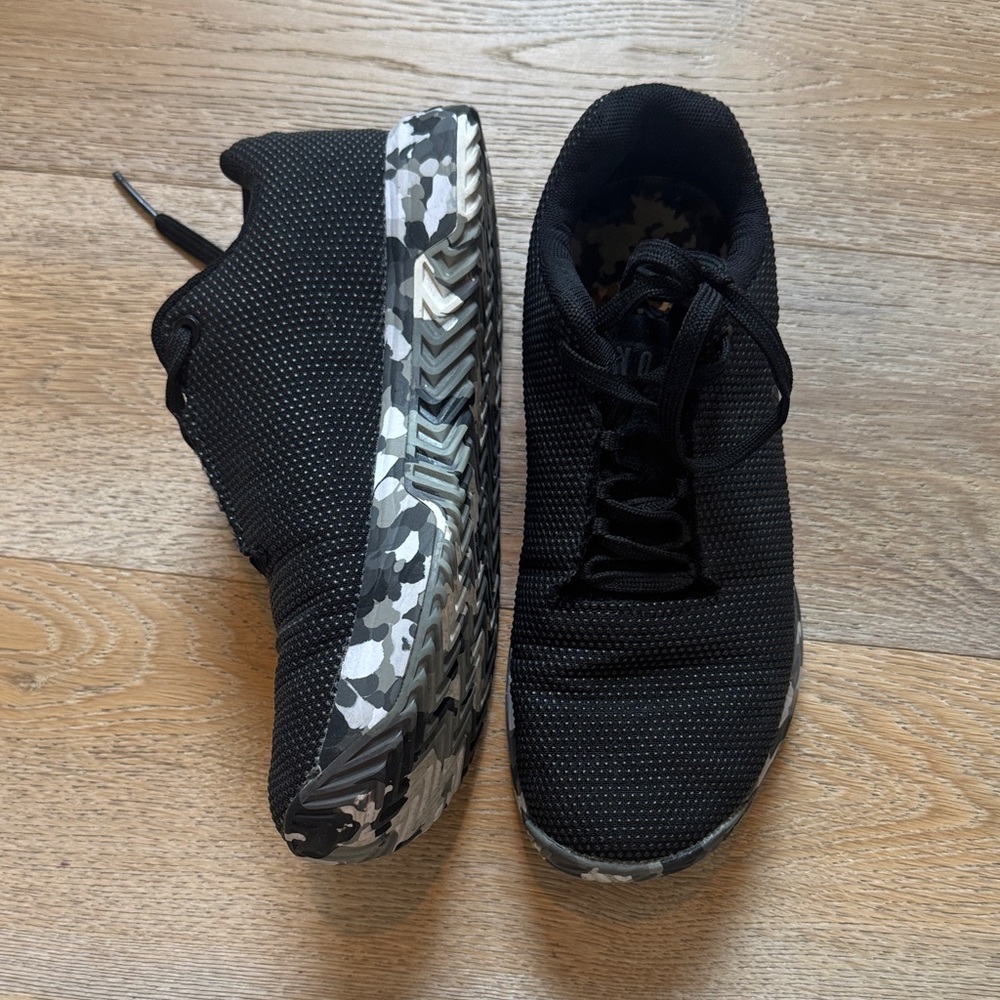 NOBULL Black Athletic Sneakers with Camouflage Sole